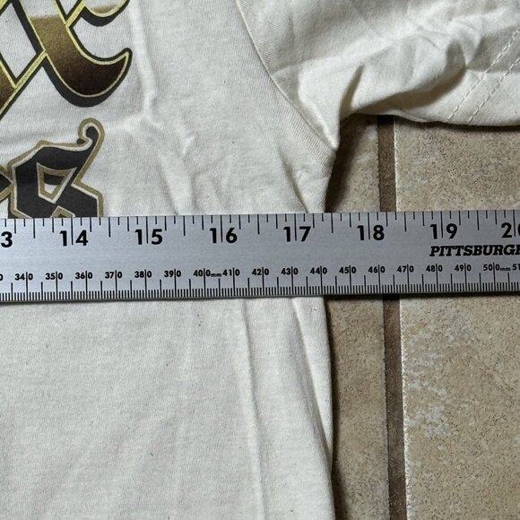 Over The Garden Wall Potatoes & Molasses T-Shirt SMALL New With Tag - Picture 4 of 6